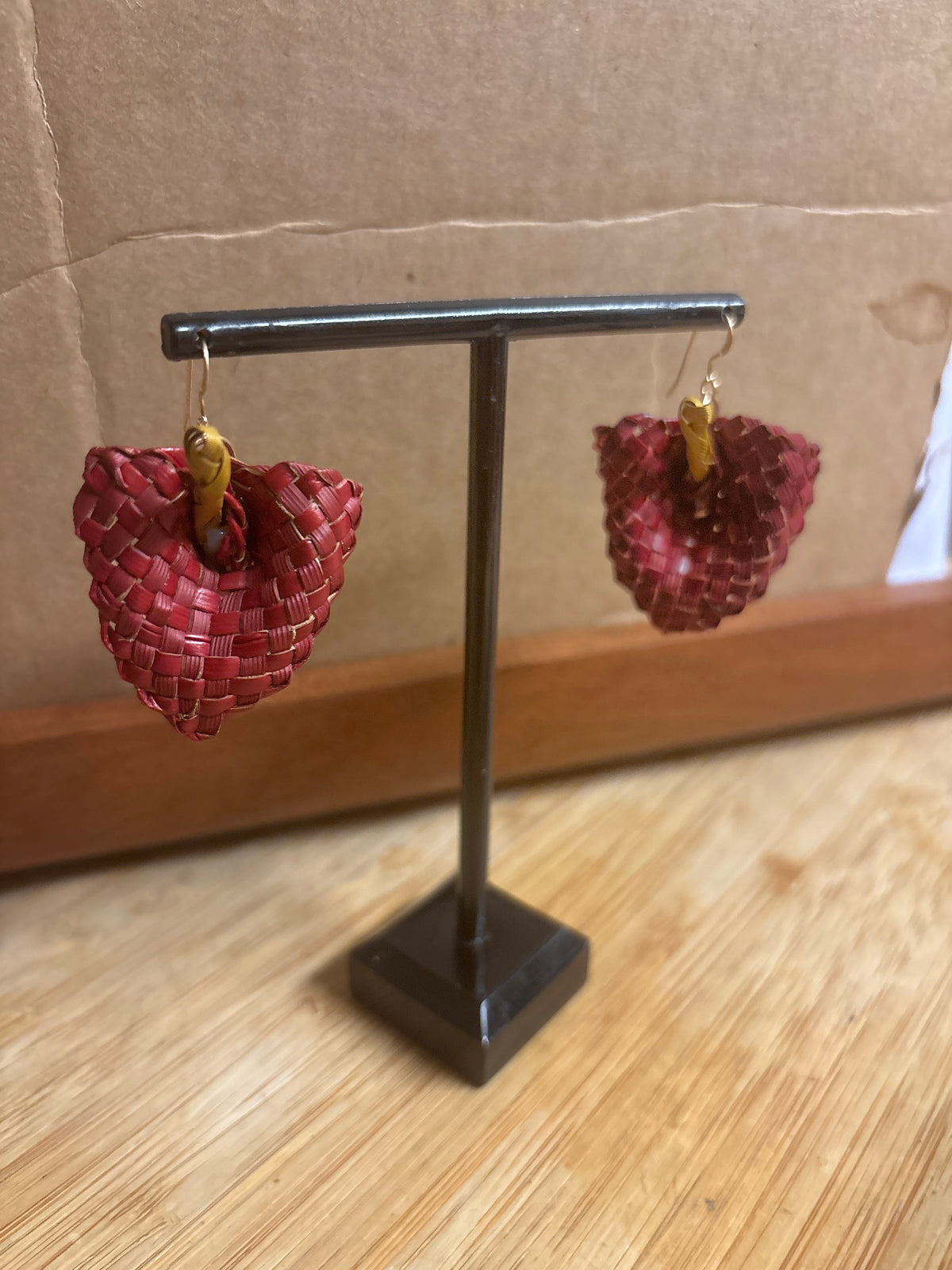 Lauhala Workshop - Anthurium Earrings - 11-20-26